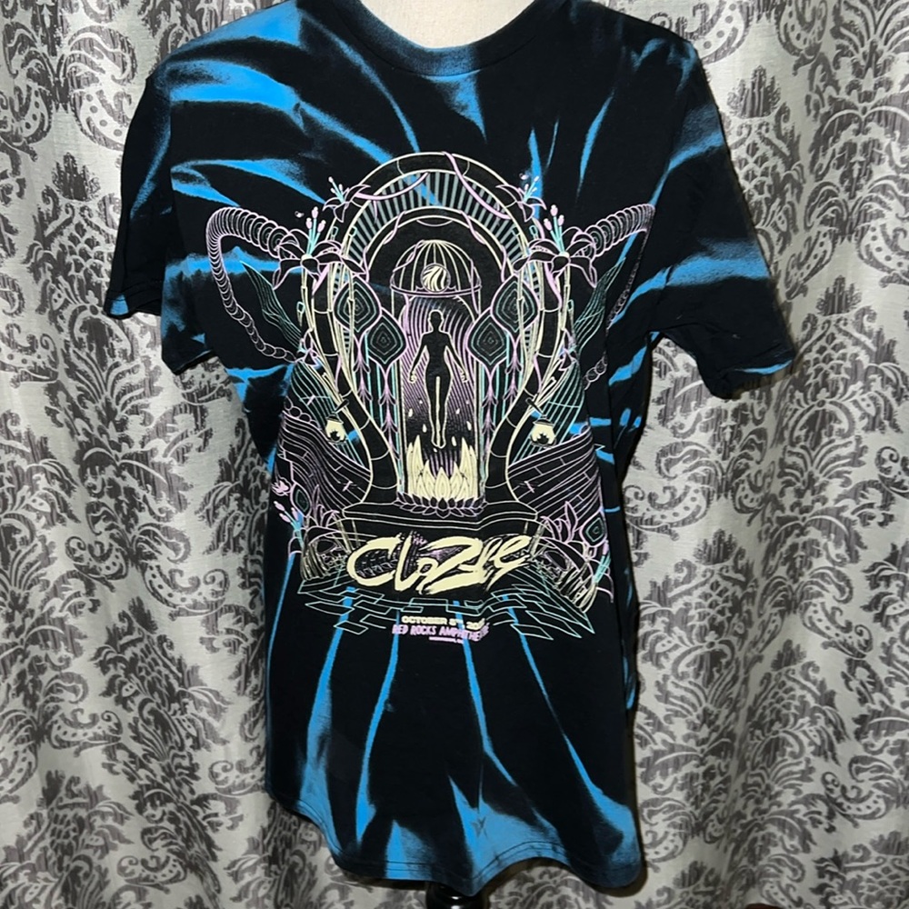 Clozee Limited Edition Red Rocks 2022 Graphic T Shirt